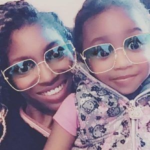 Meet your Posher, Quanita